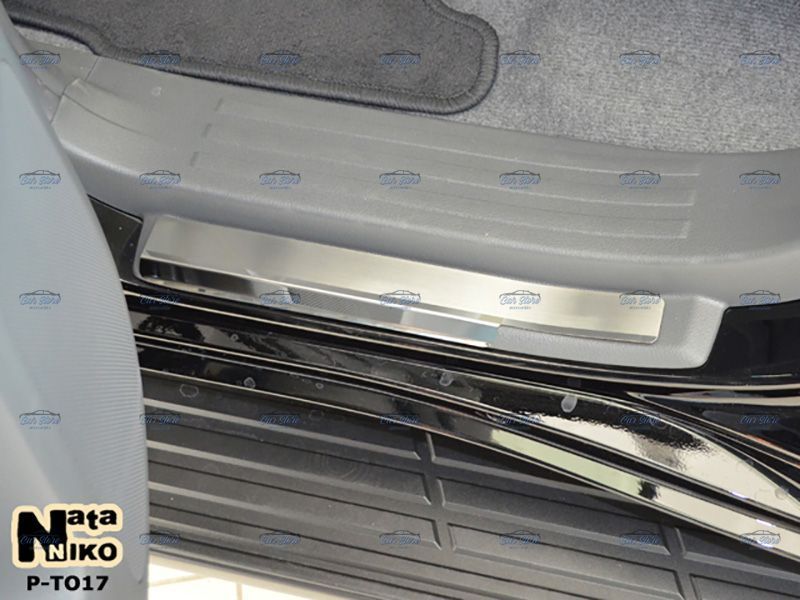 Накладки на пороги Toyota Land Cruiser 150 2010 - Nataniko Premium 20721 фото